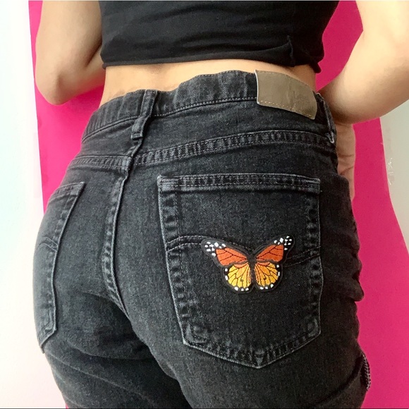 Pants - butterfly mom jean shorts🦋